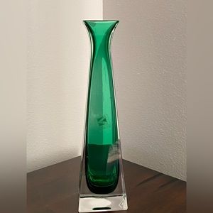 Vintage KrystalColor Emerald Green Crystal Bud Vase Thick Heavy Clear Base Italy